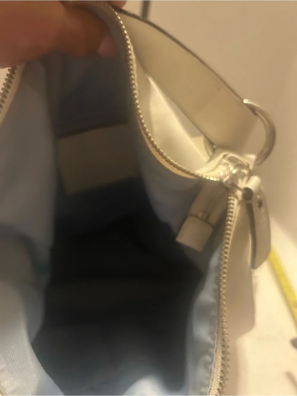 Coach Classic Cream Leather Shoulder Bag